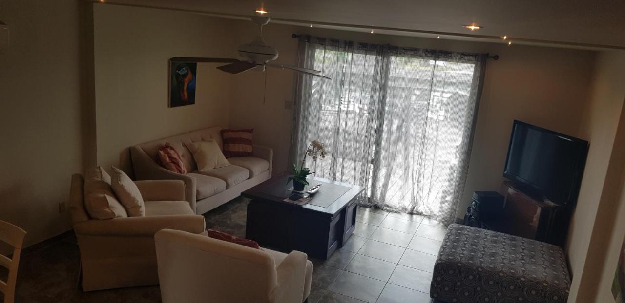 Hbk Villas At Jolly Harbour Экстерьер фото